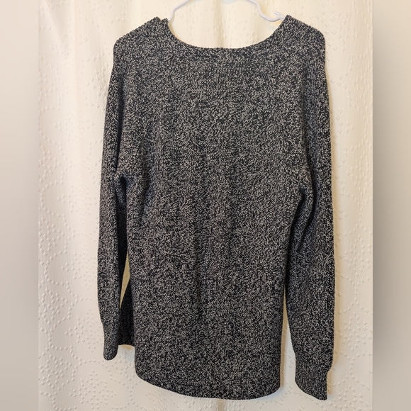 ATHLETA Switchback Pullover Sweater Black Marl Heathered Women's Small Wool - Picture 5 of 7